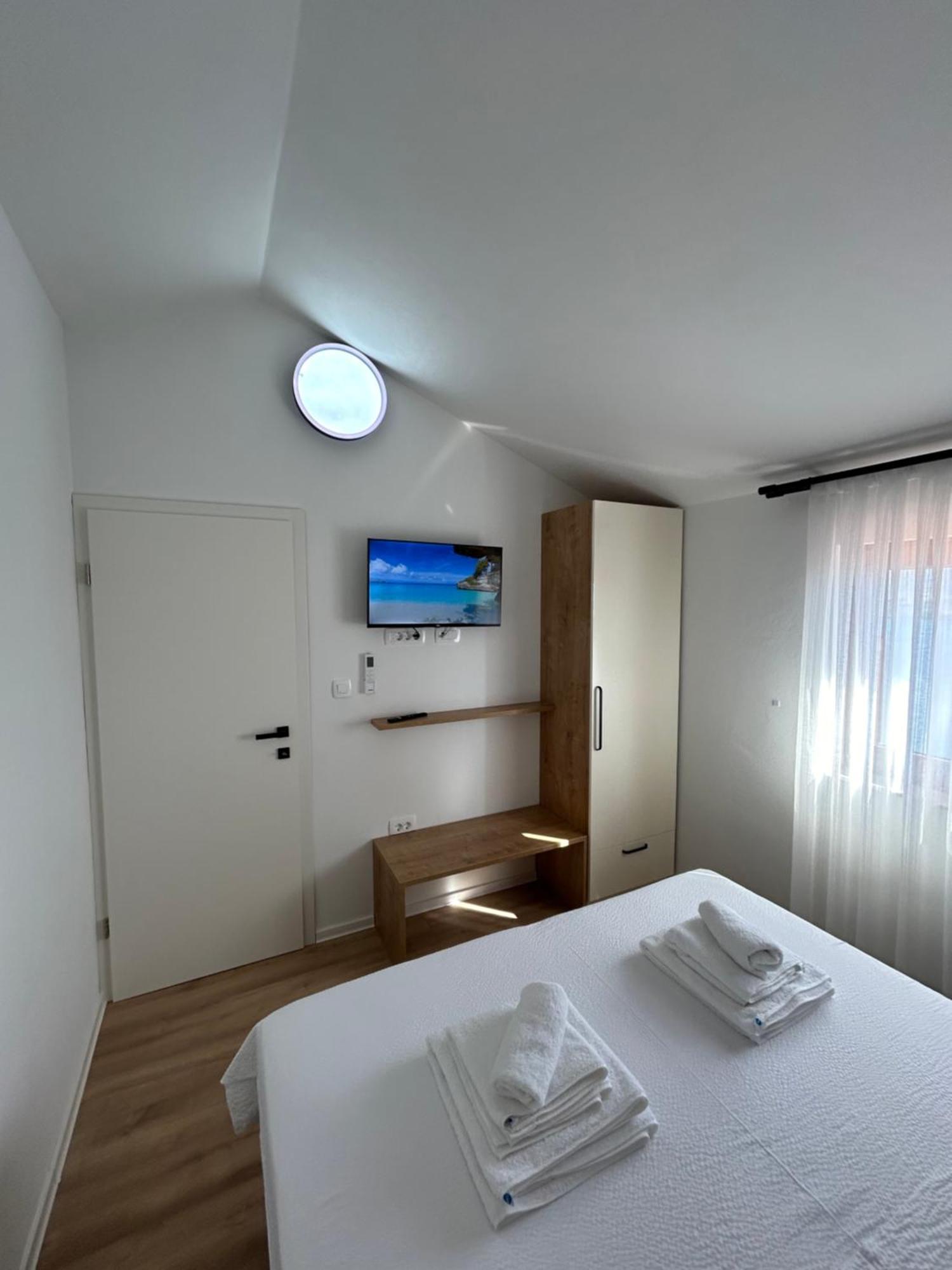 Villa Kamia With Private Heated Pool And Electric Vehicle Adapter Zubovici Ngoại thất bức ảnh