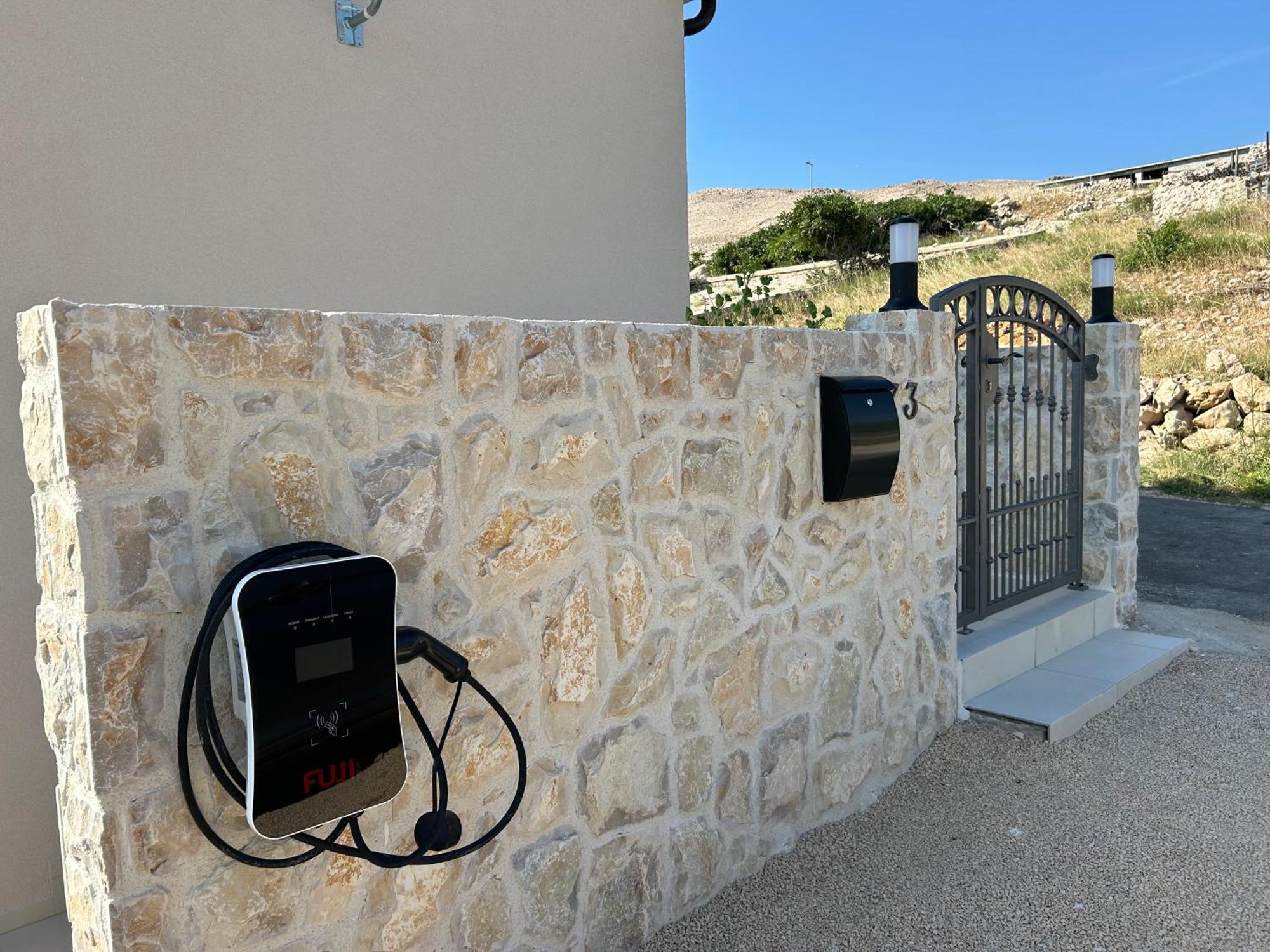 Villa Kamia With Private Heated Pool And Electric Vehicle Adapter Zubovici Ngoại thất bức ảnh