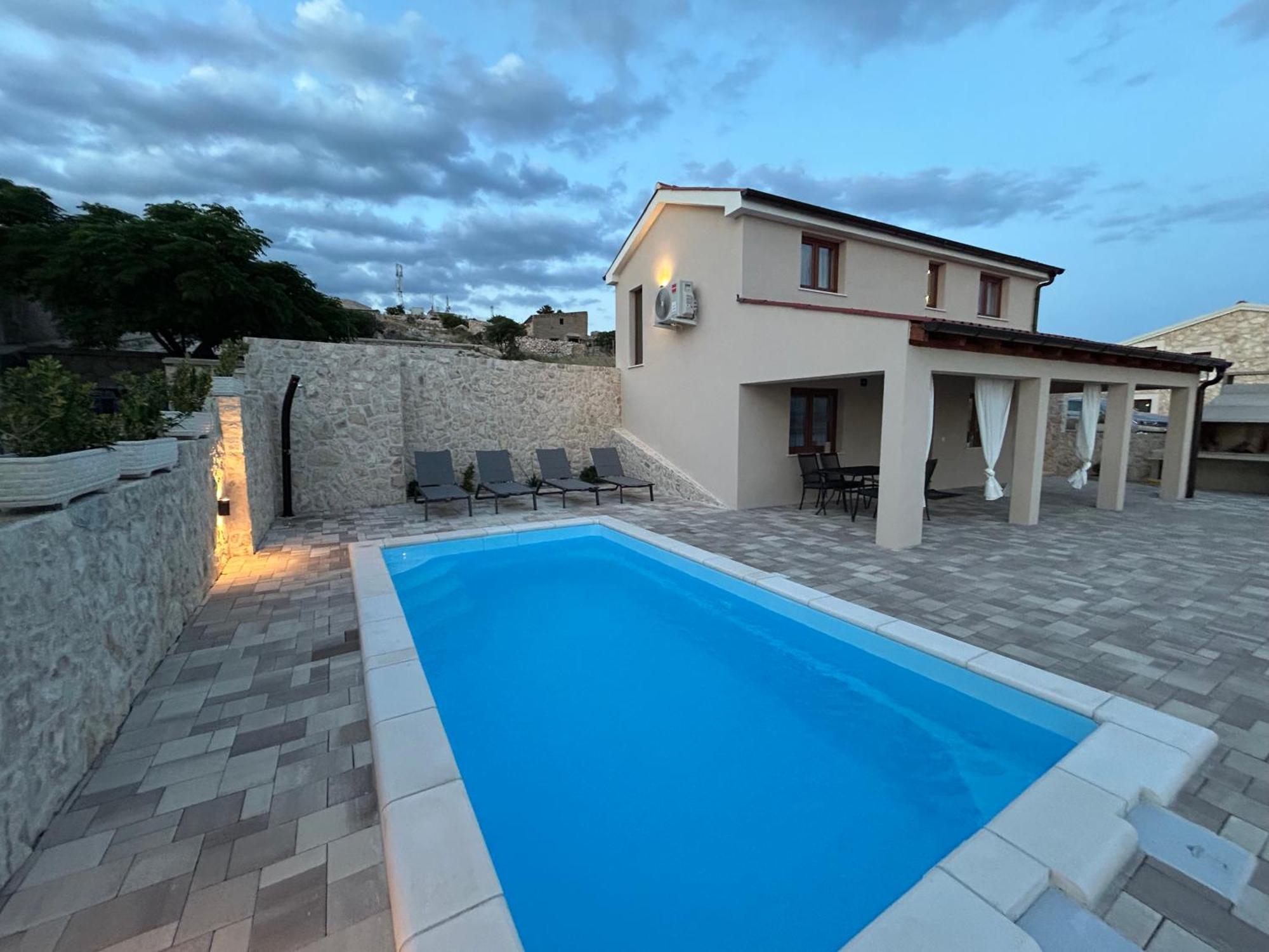 Villa Kamia With Private Heated Pool And Electric Vehicle Adapter Zubovici Ngoại thất bức ảnh
